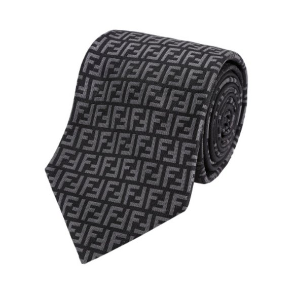 Boutique tie